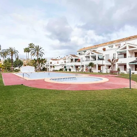 Mare Nostrum Junto A La Marina Denia